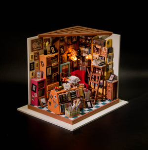 DG102 Sam's Study Rolife Library DIY Miniature Dollhouse