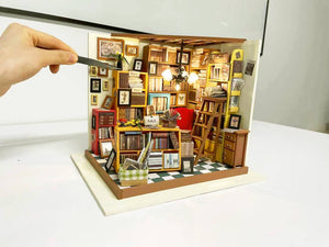 DG102 Sam's Study Rolife Library DIY Miniature Dollhouse